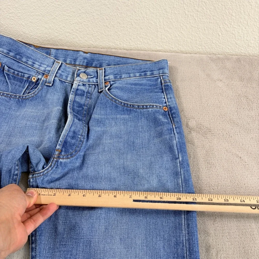 Vintage Levis 501 Jeans Men 30x33 (Tag 31x34) Blue Denim Button Fly Made Hungary